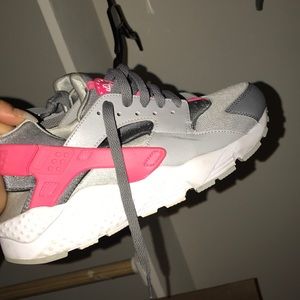 Pink and grey huaraches
